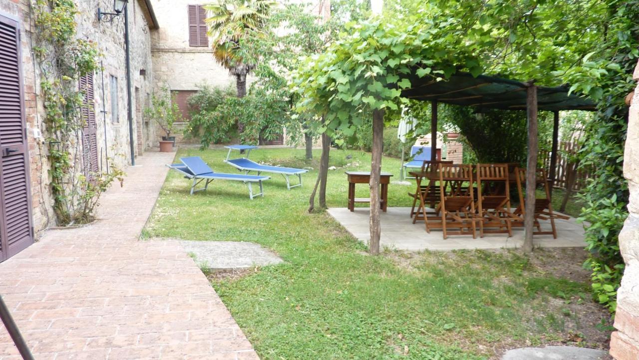 Agriturismo Bellavista Radicondoli Eksteriør billede